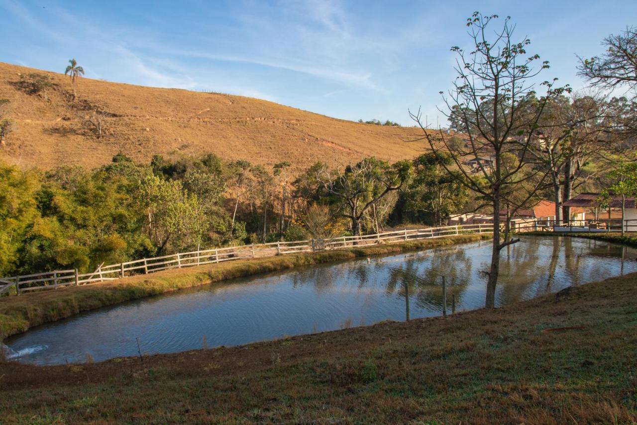 Pousada Agua Limpa Виржиния Экстерьер фото