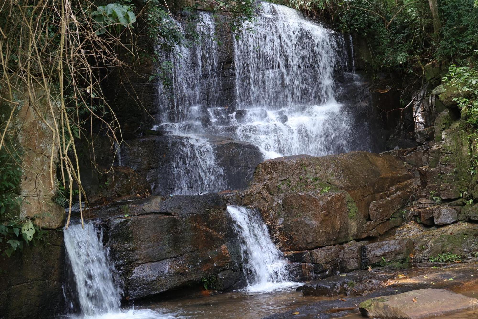 Pousada Agua Limpa Виржиния Экстерьер фото
